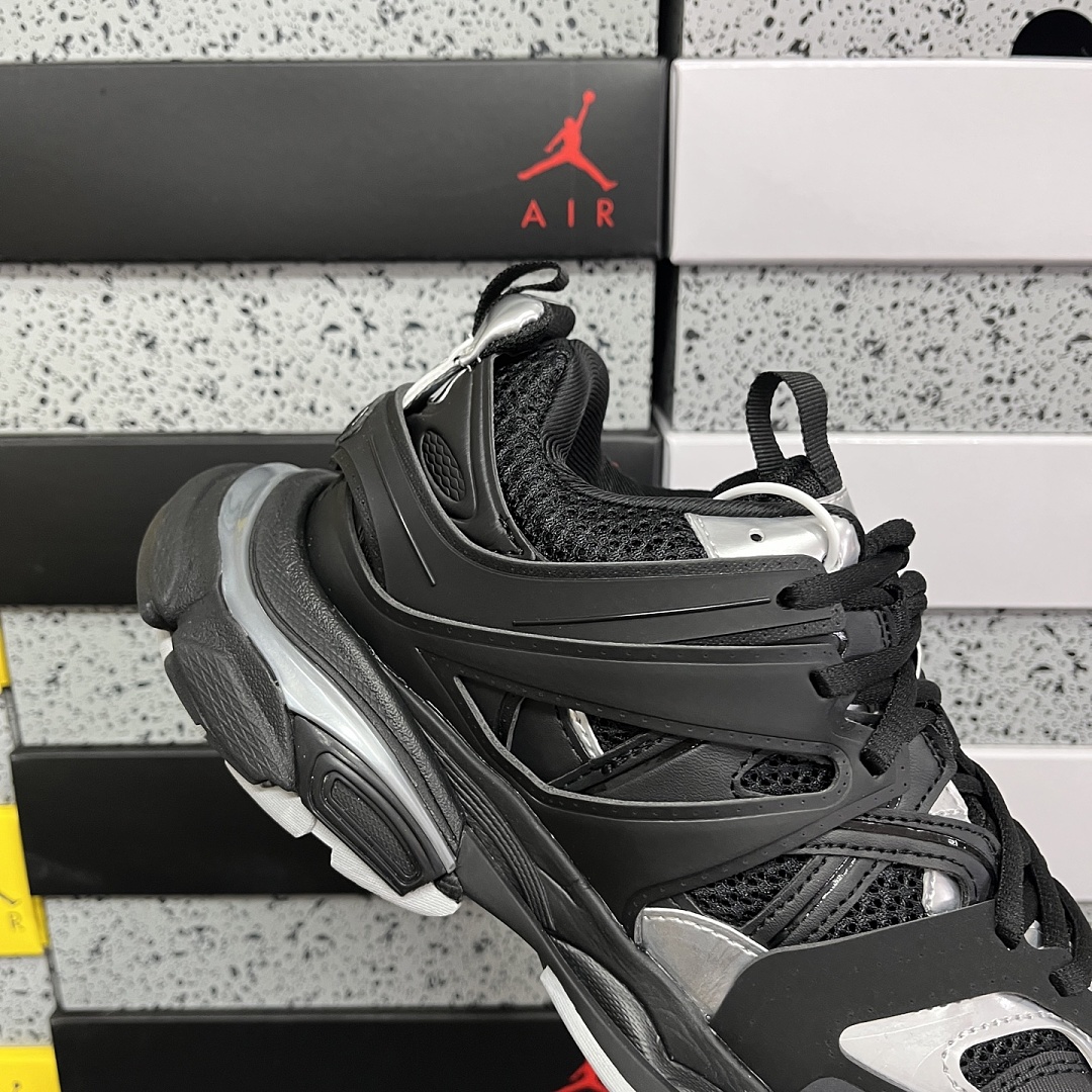 Balenciaga Track - Image 7