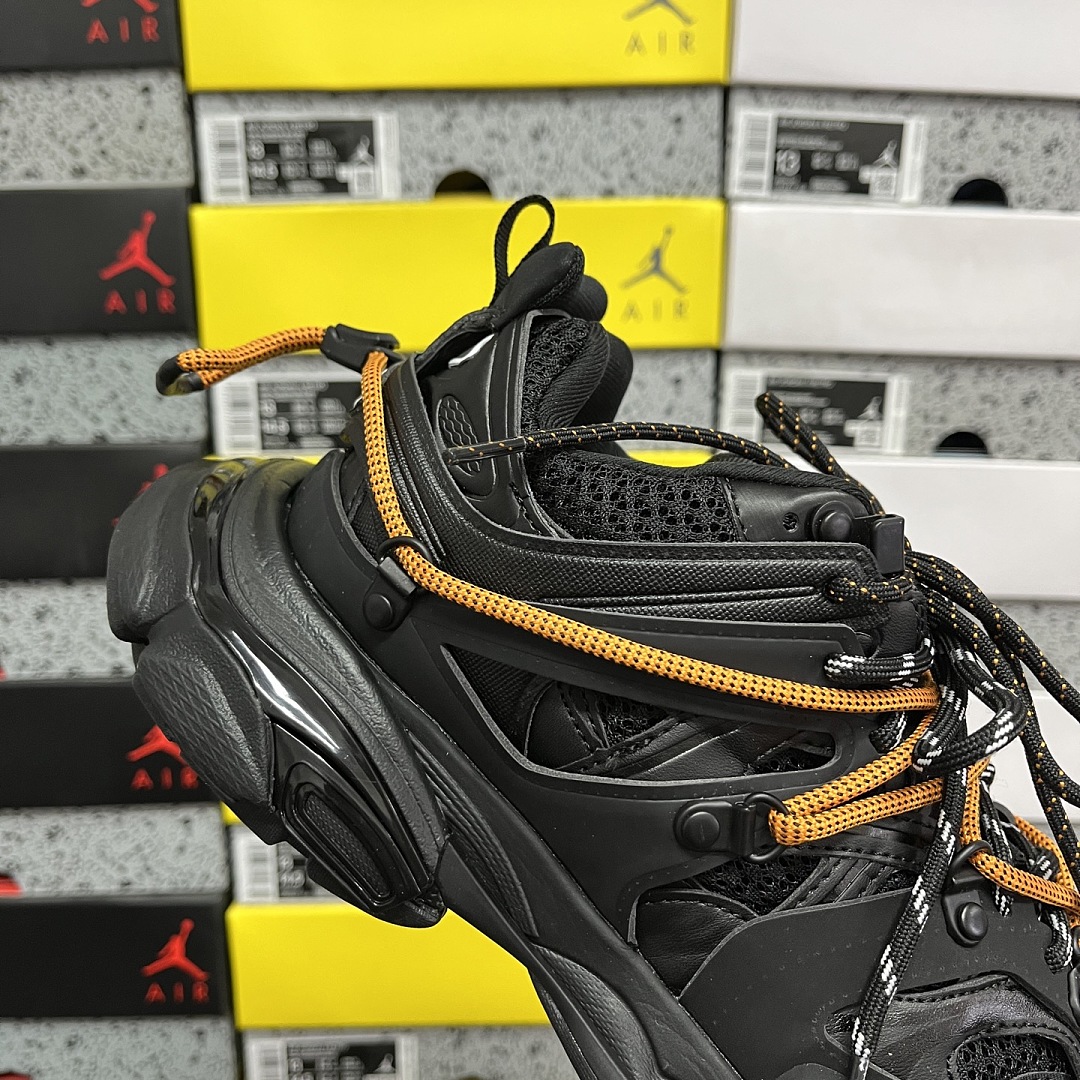 Balenciaga Track Trail Laces 3.0 - Image 8