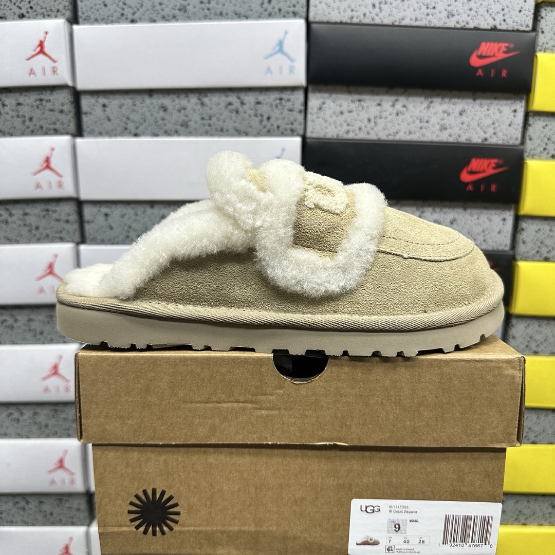 UGG Classic Half Embroidered Sand -5095