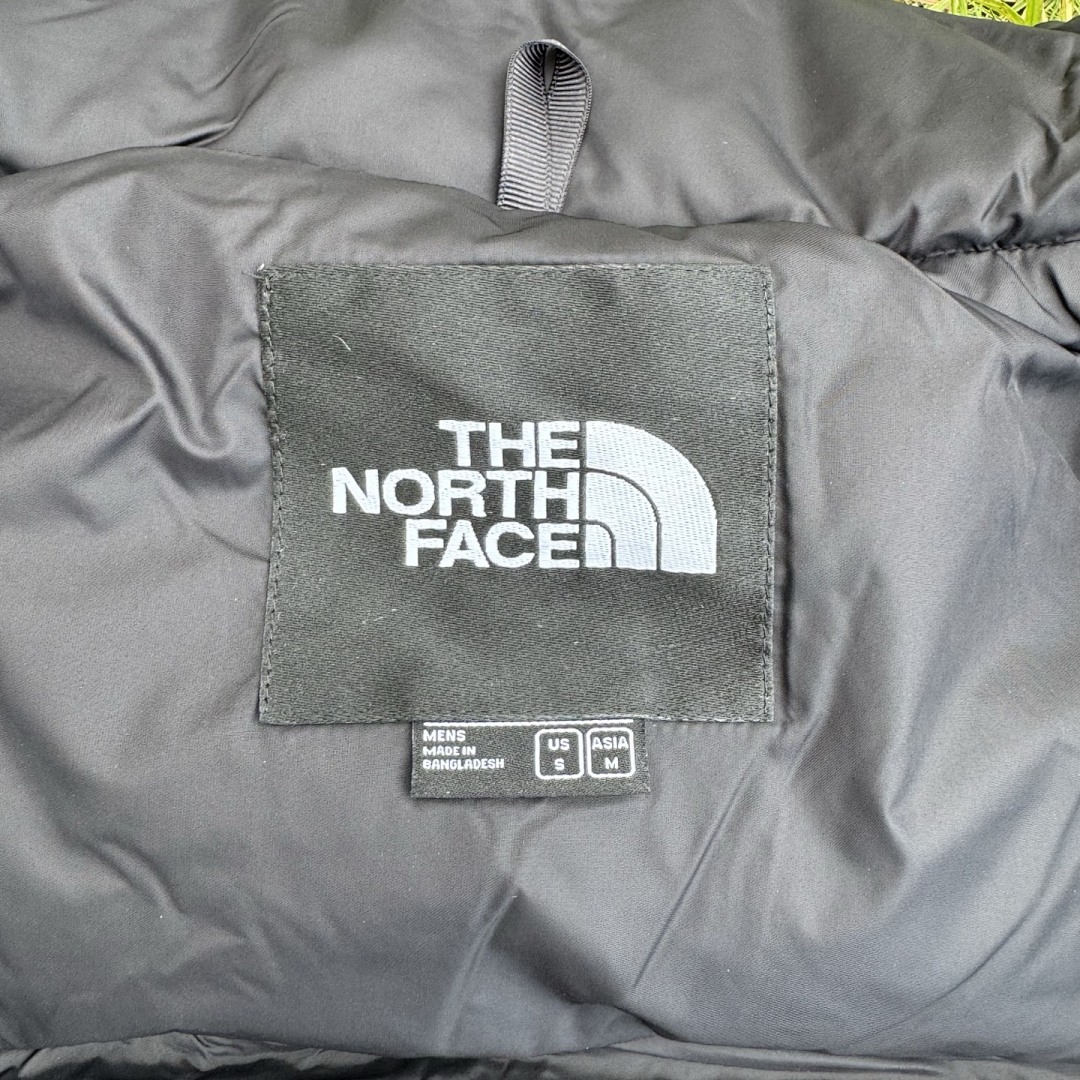 The North Face TNF 1996 Retro Nuptse Vest - Image 35