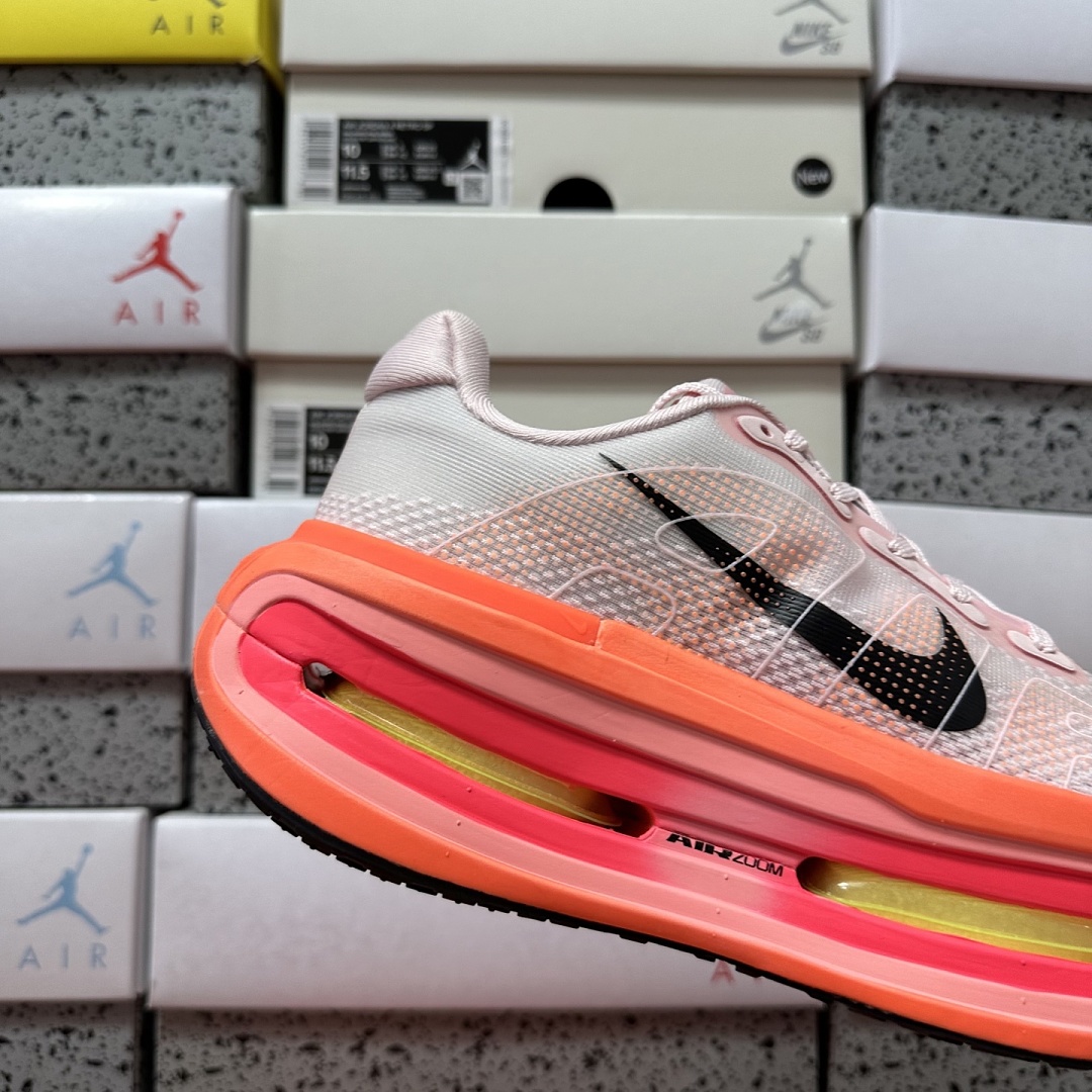 Nike Vomero Premium HQ2050-442 - Image 7