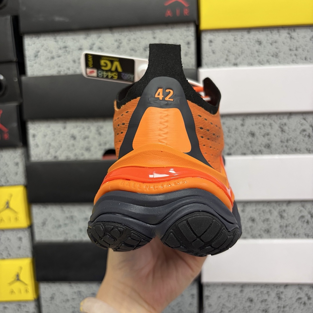 Balenciaga Anatomic Runner 20 Gen - Image 9