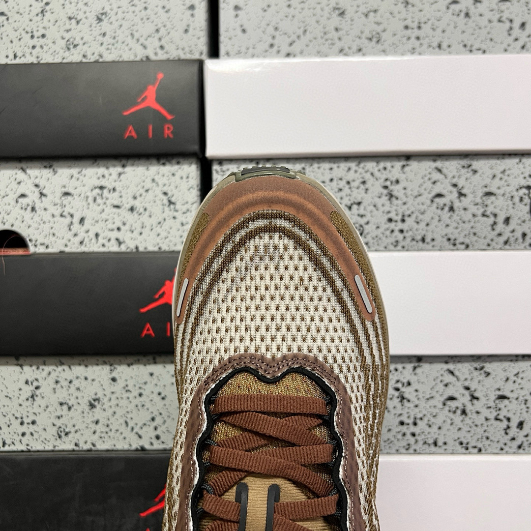 Nike Vomero Plus Caldera Brown Dark Field - Image 5