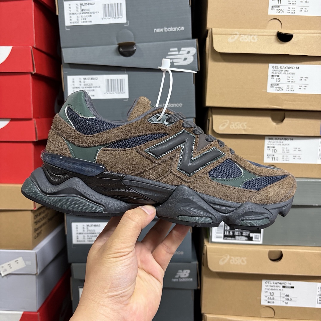 New Balance 9060 - Image 2