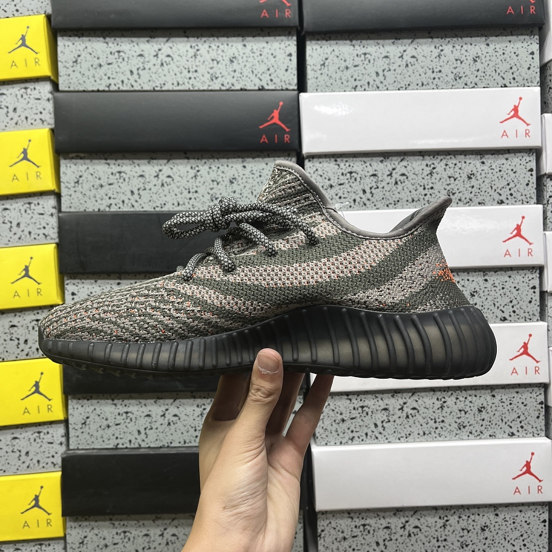 Adidas Yeezy Boost 350 V2 - Image 6