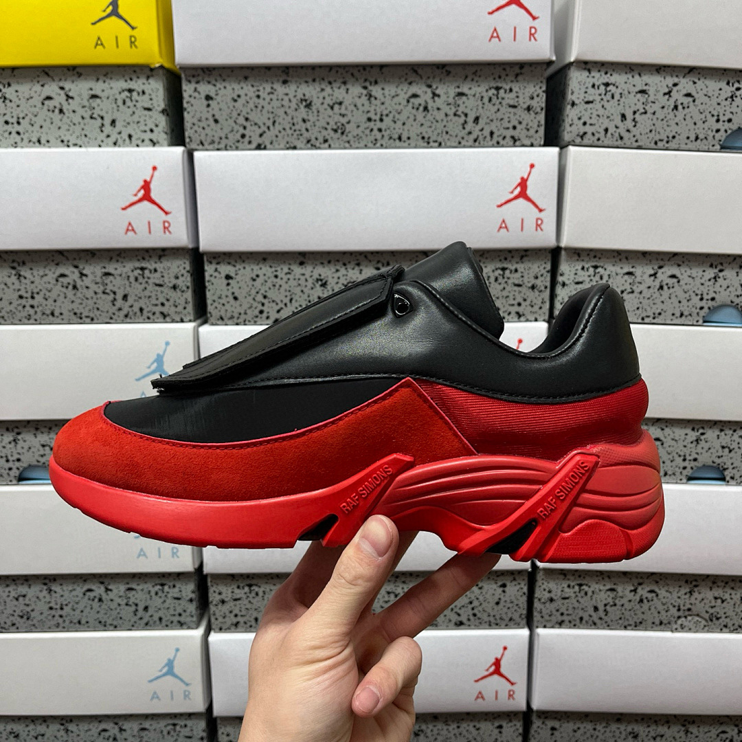 On Running Raf Simons Antei Low Top - Image 4