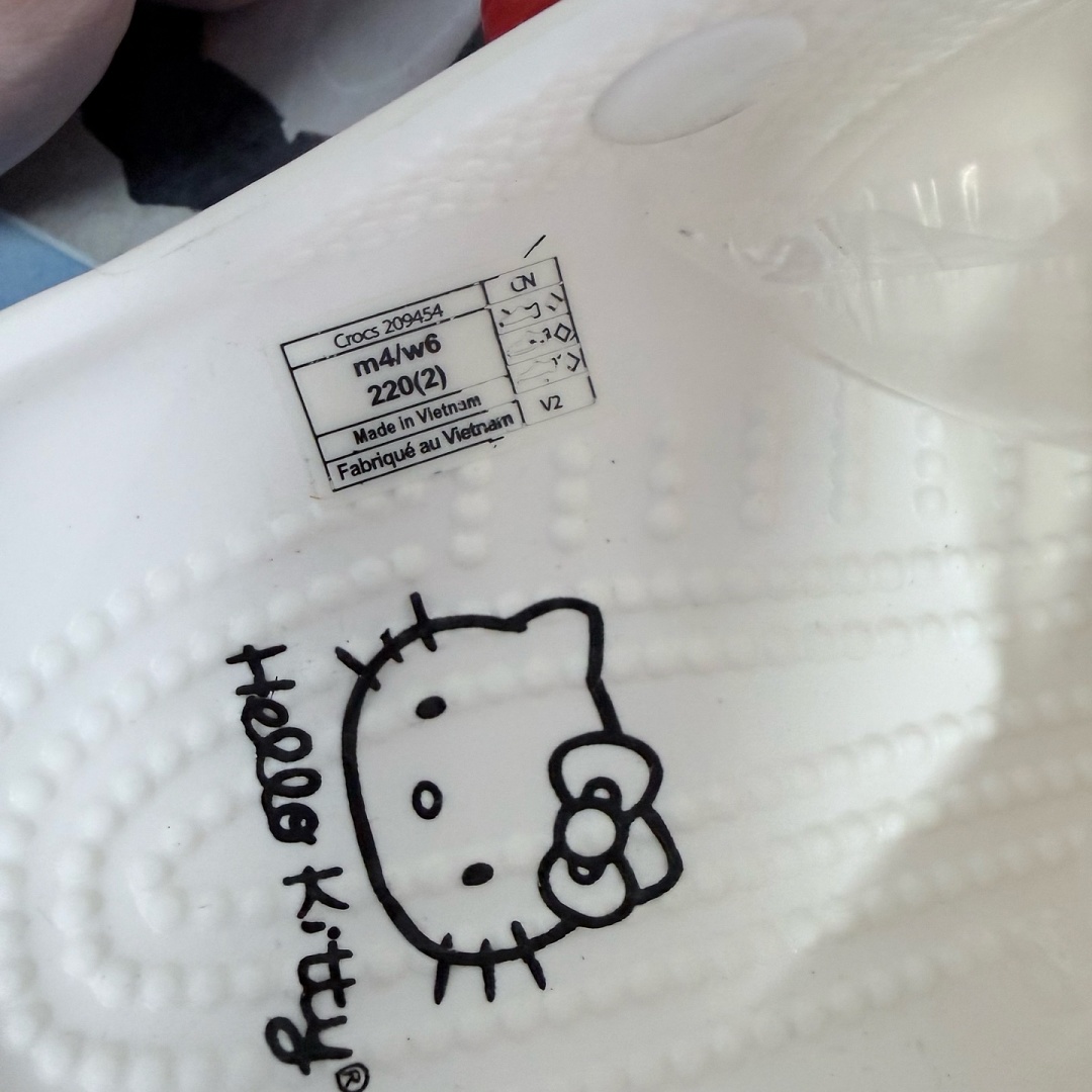 Crocs Classic Clog KT - Image 7