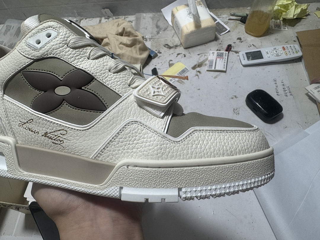 Louis Vuitton LV SkateBlack Sports Shoes - Image 5