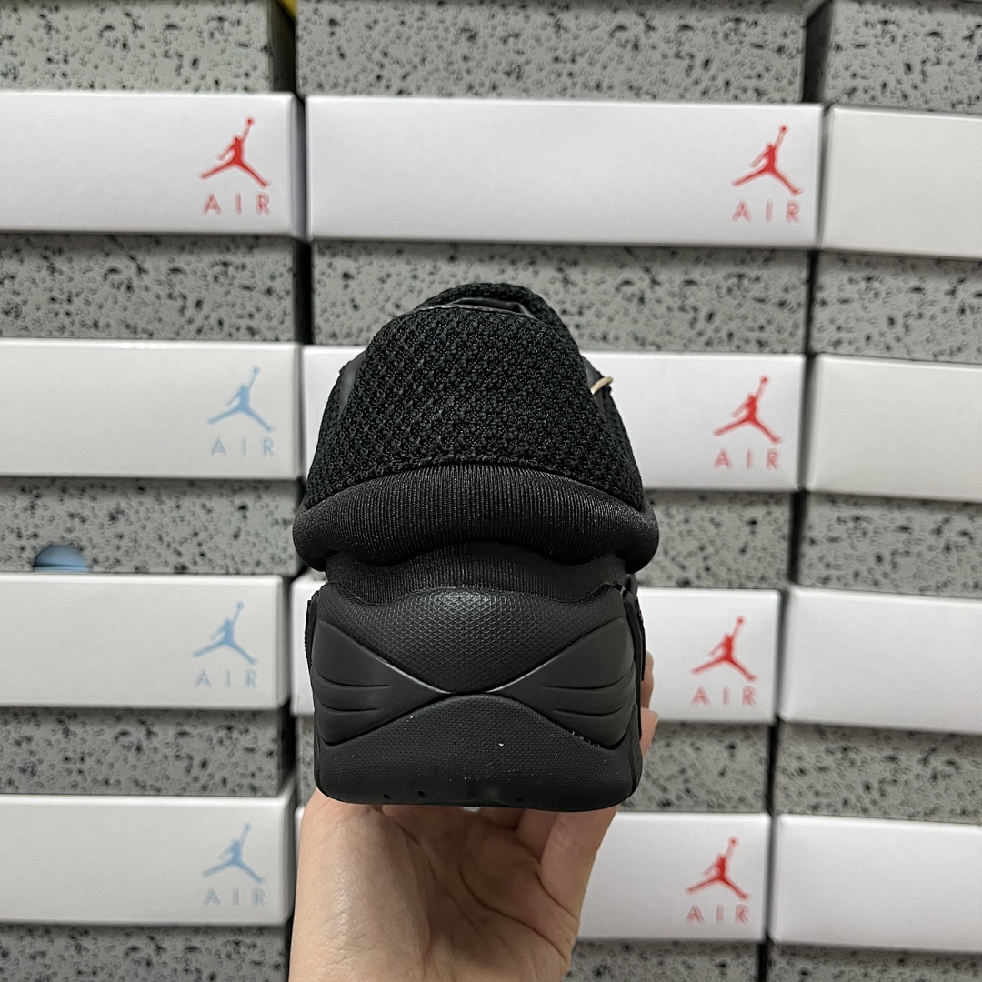 On Running Raf Simons Antei Low Top - Image 4