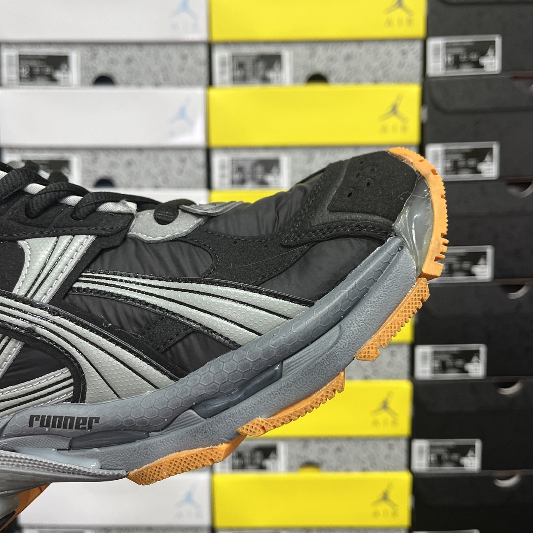Balenciaga BLCG Runner 7.5 - Image 3