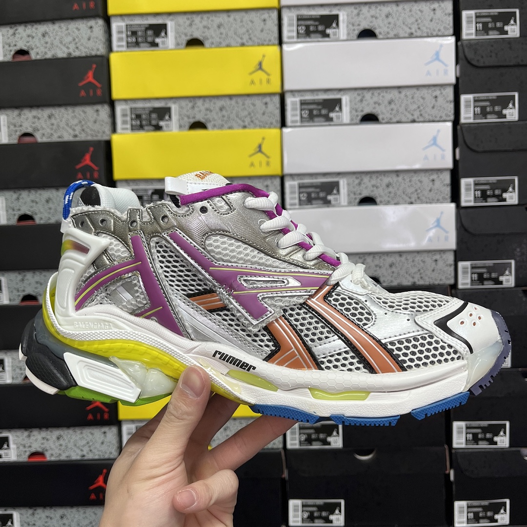 Balenciaga Runner/7.5 - Image 44