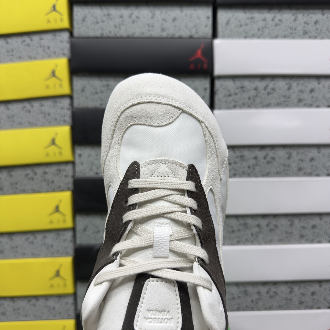 Bottega Veneta Orbit Surf Vapor - Image 3