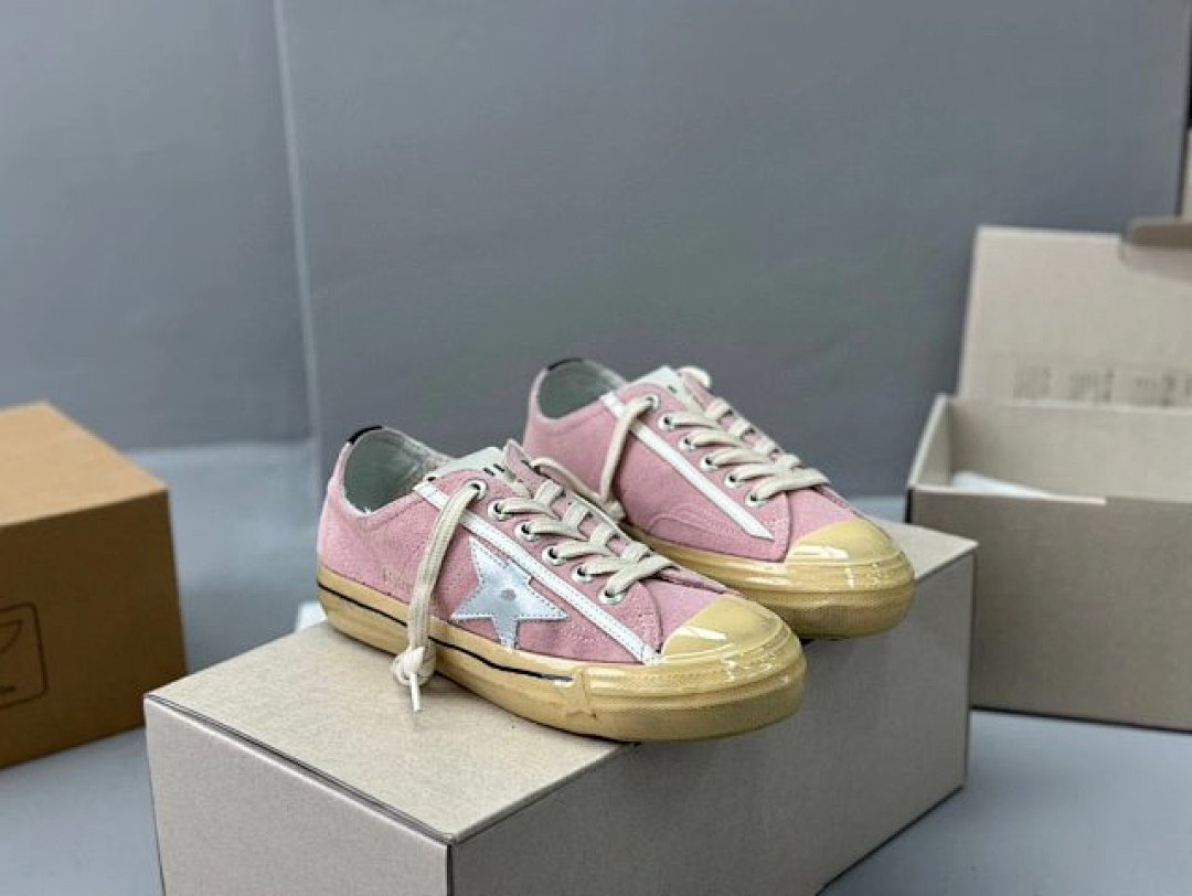 Golden Goose Deluxe Brand