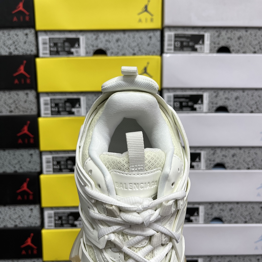 Balenciaga BLCG Track 3.0 - Image 3
