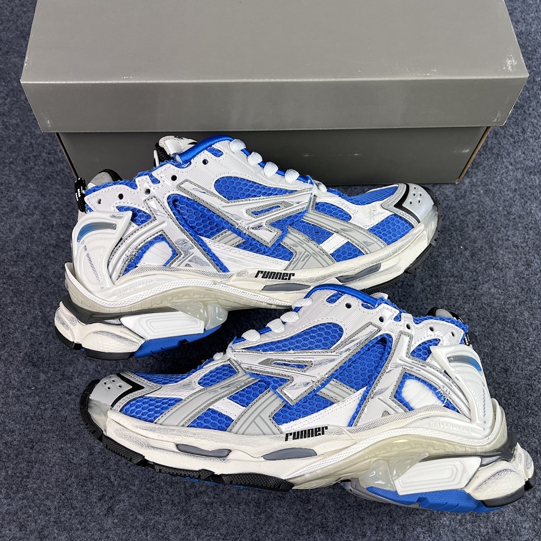Balenciaga Runner - Image 100