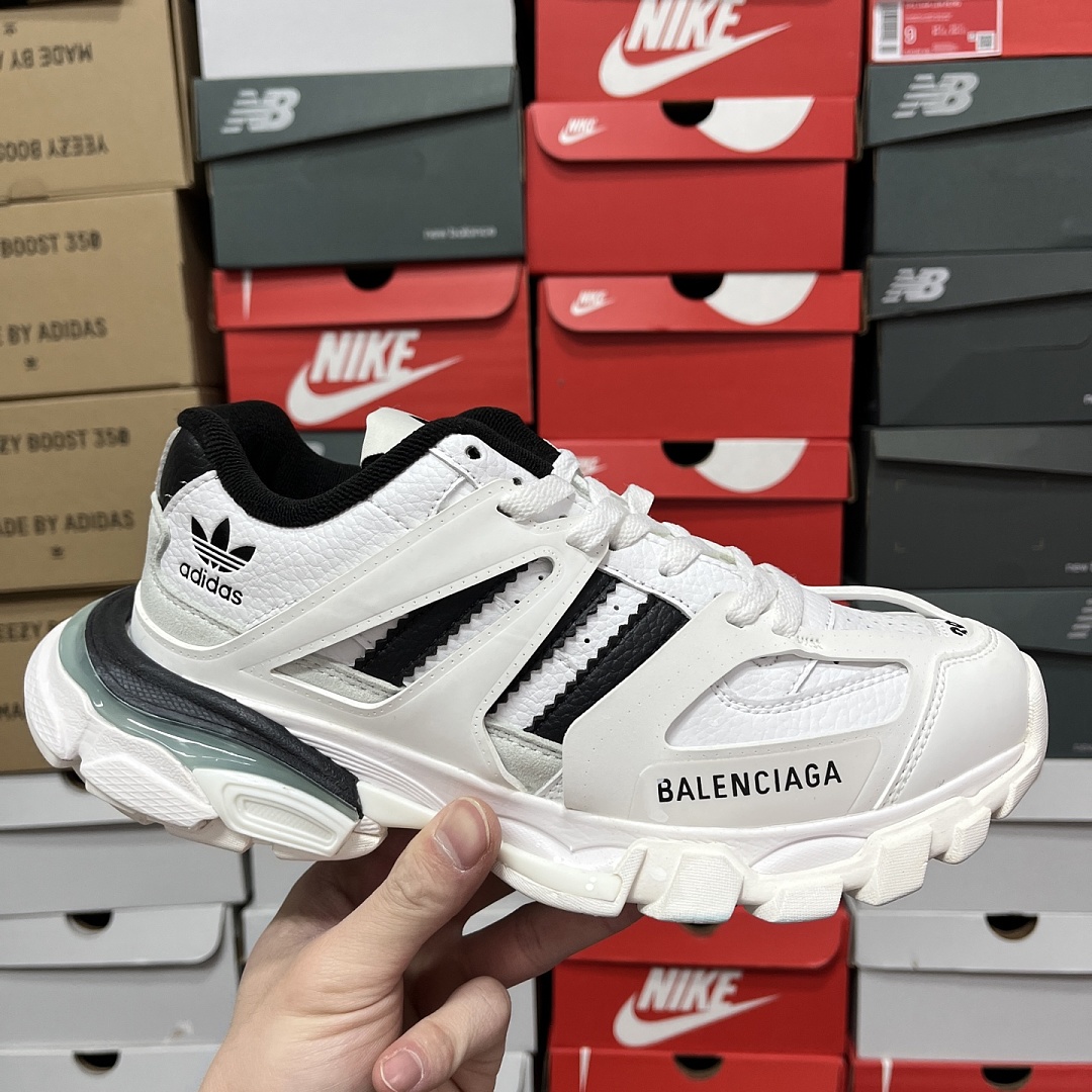 Balenciaga BLCG Track - Image 9