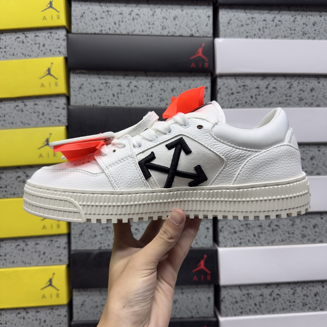 Off-White 3.0 Off Court Low - Image 5