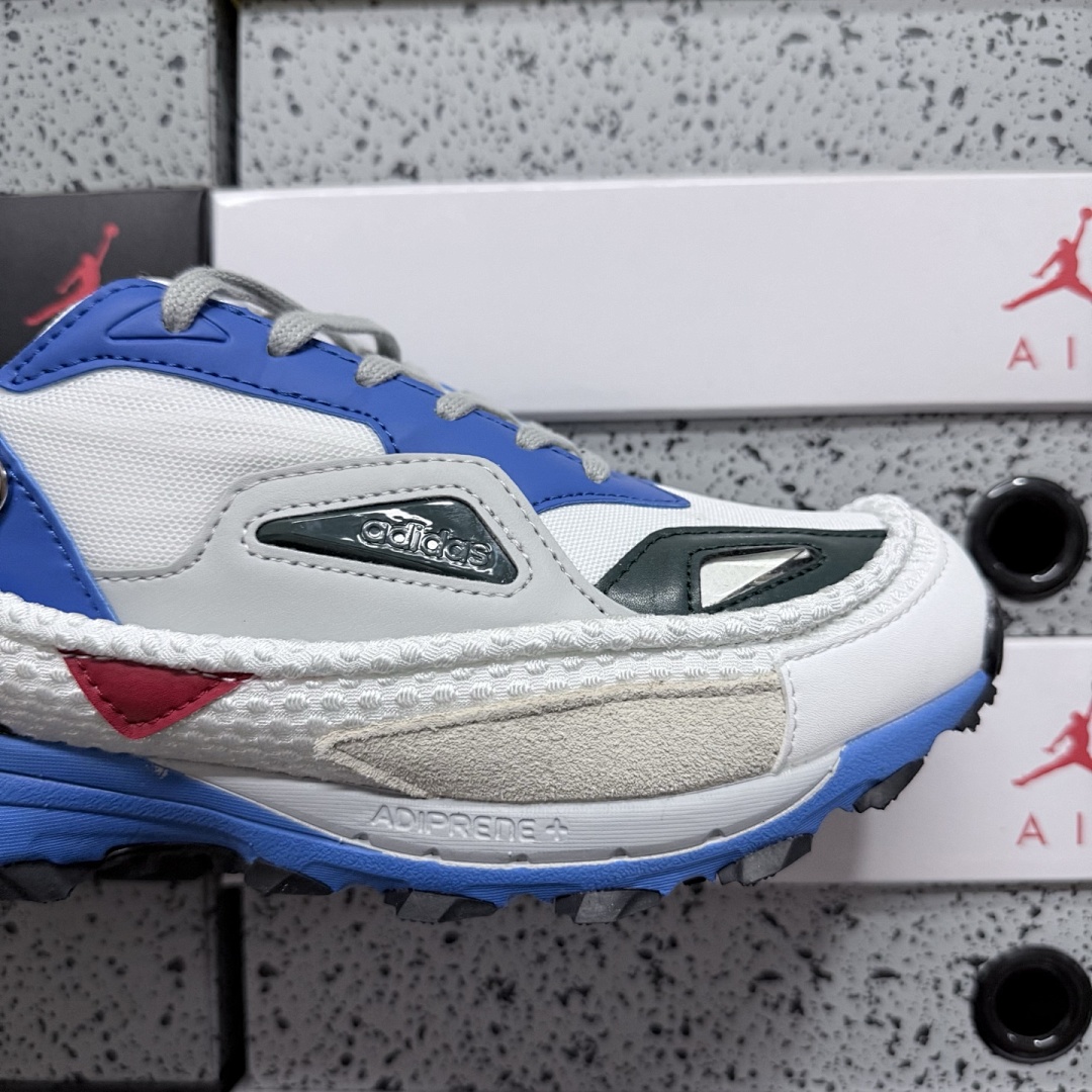 On Running Response Trail 2 Raf Simons - Image 10