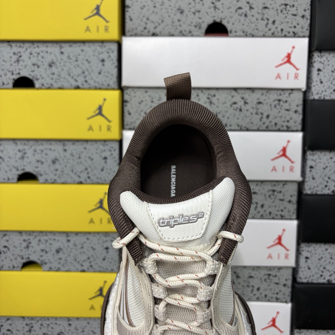 Balenciaga Triple S 2 - Image 10
