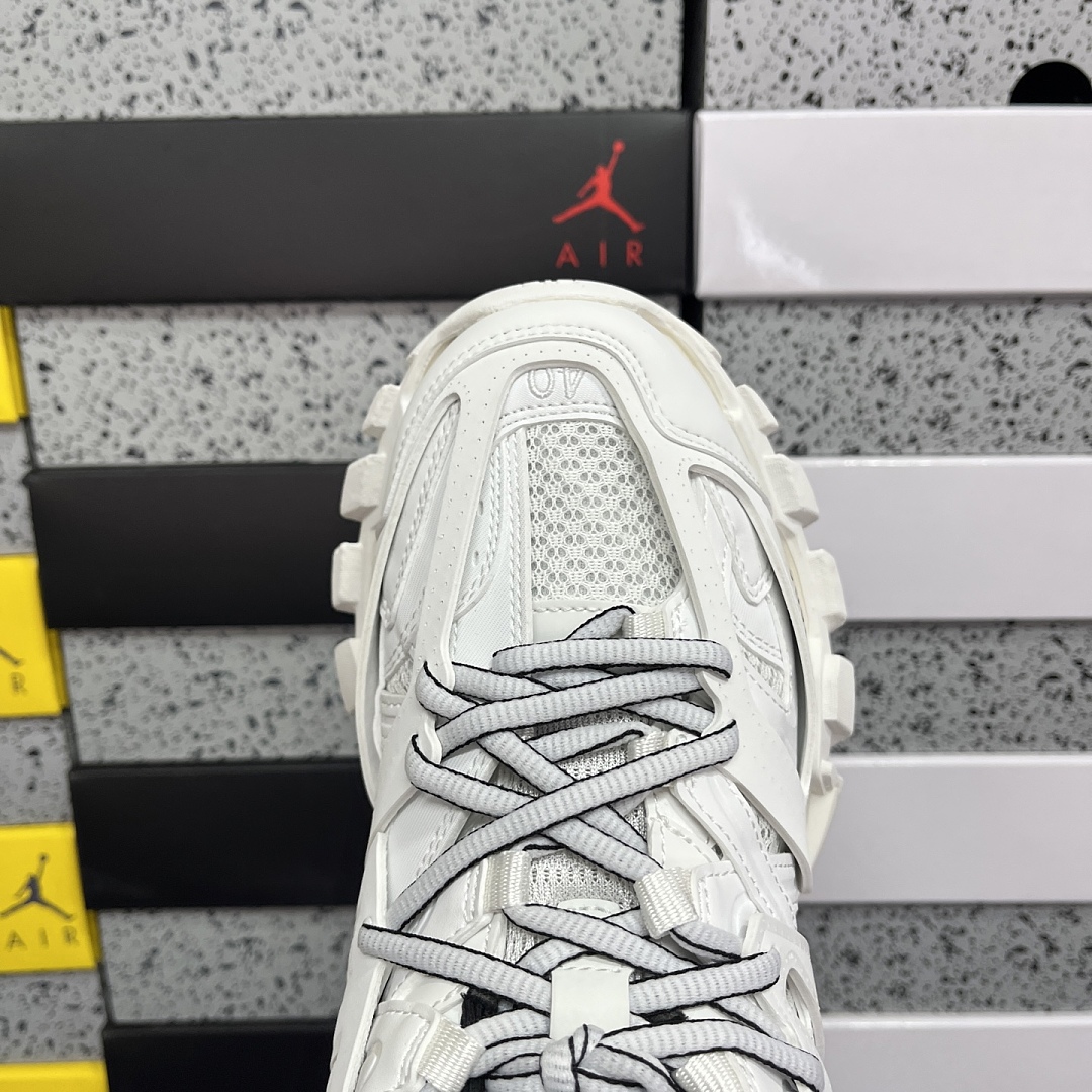 Balenciaga Track - Image 8