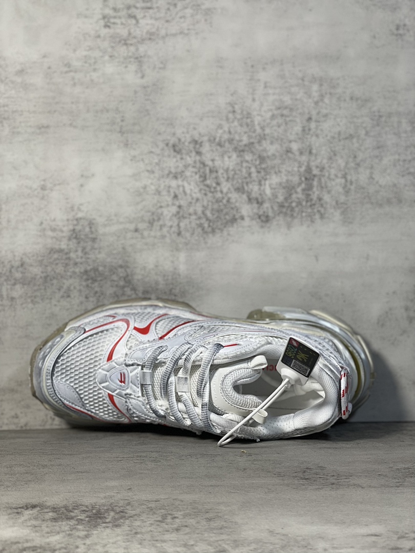 Balenciaga Runner 2.0 - Image 20