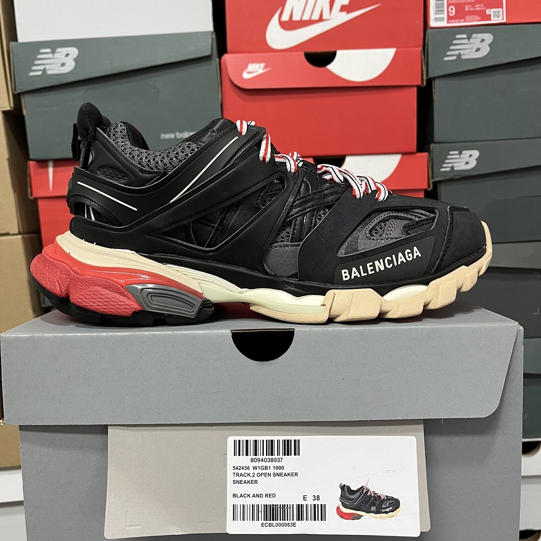 Balenciaga BLCG Track - Image 108