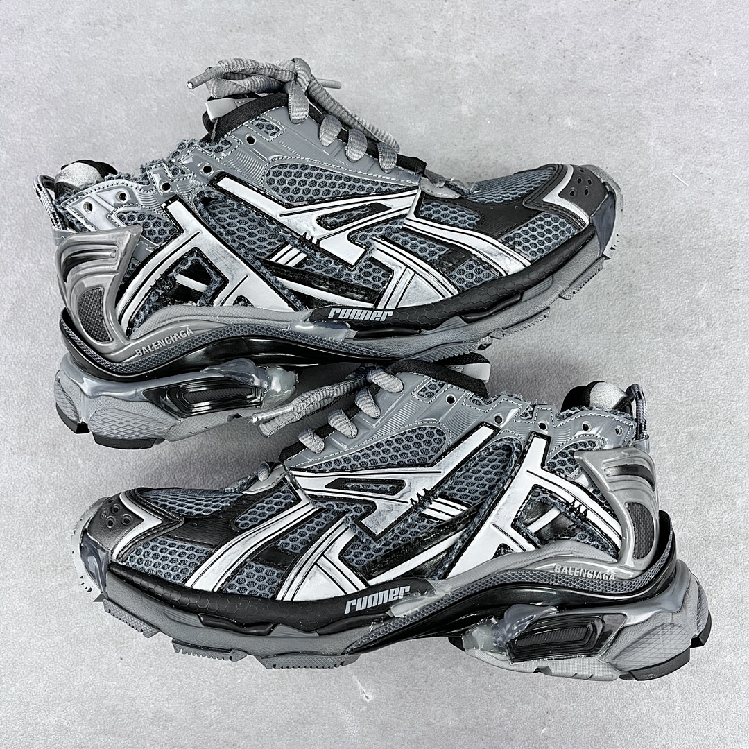 Balenciaga Runner - Image 69