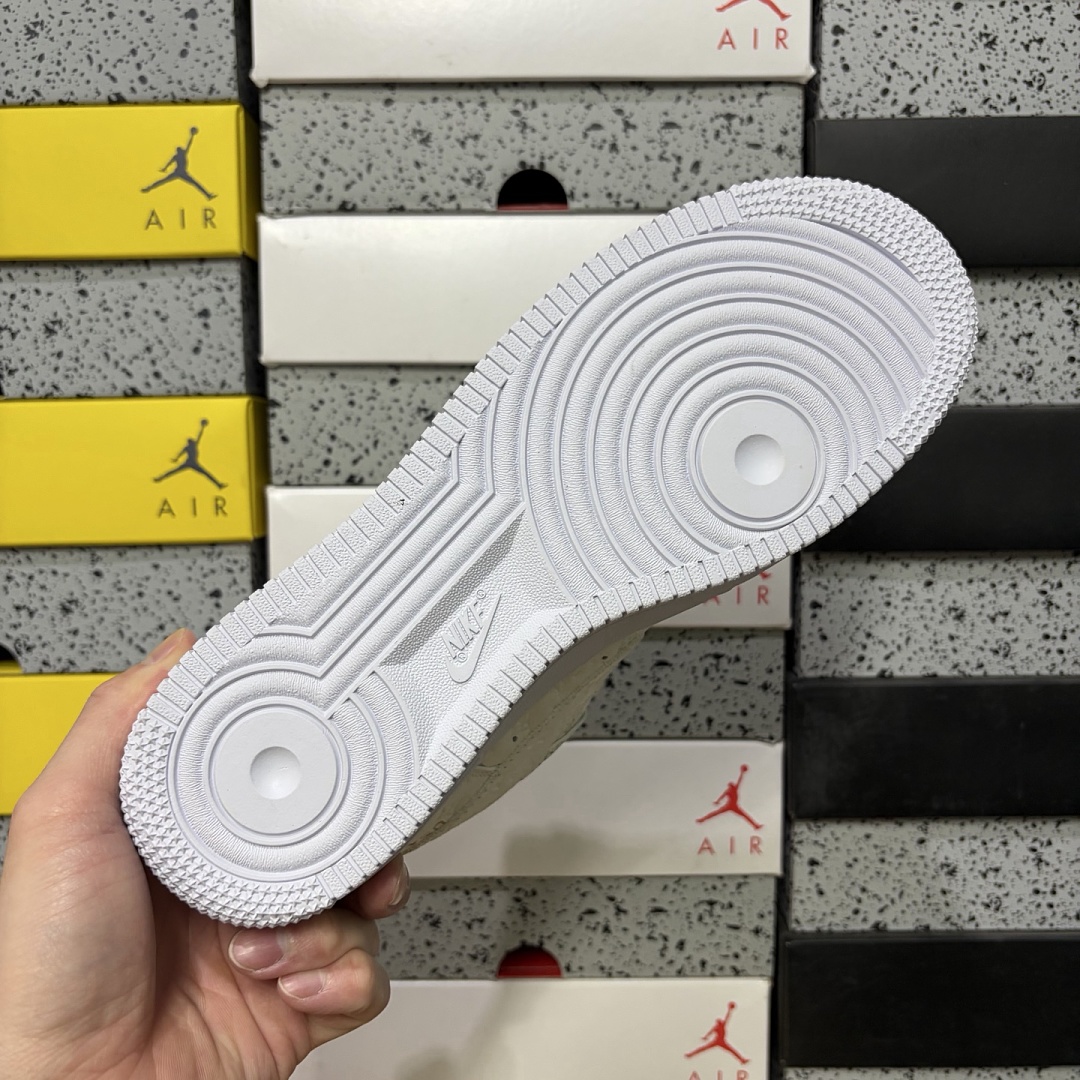 Louis Vuitton By Virgil Abloh - Image 8