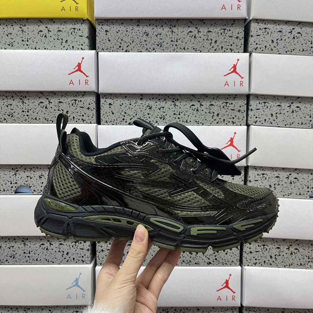 Off-White Be Right Back - Image 8