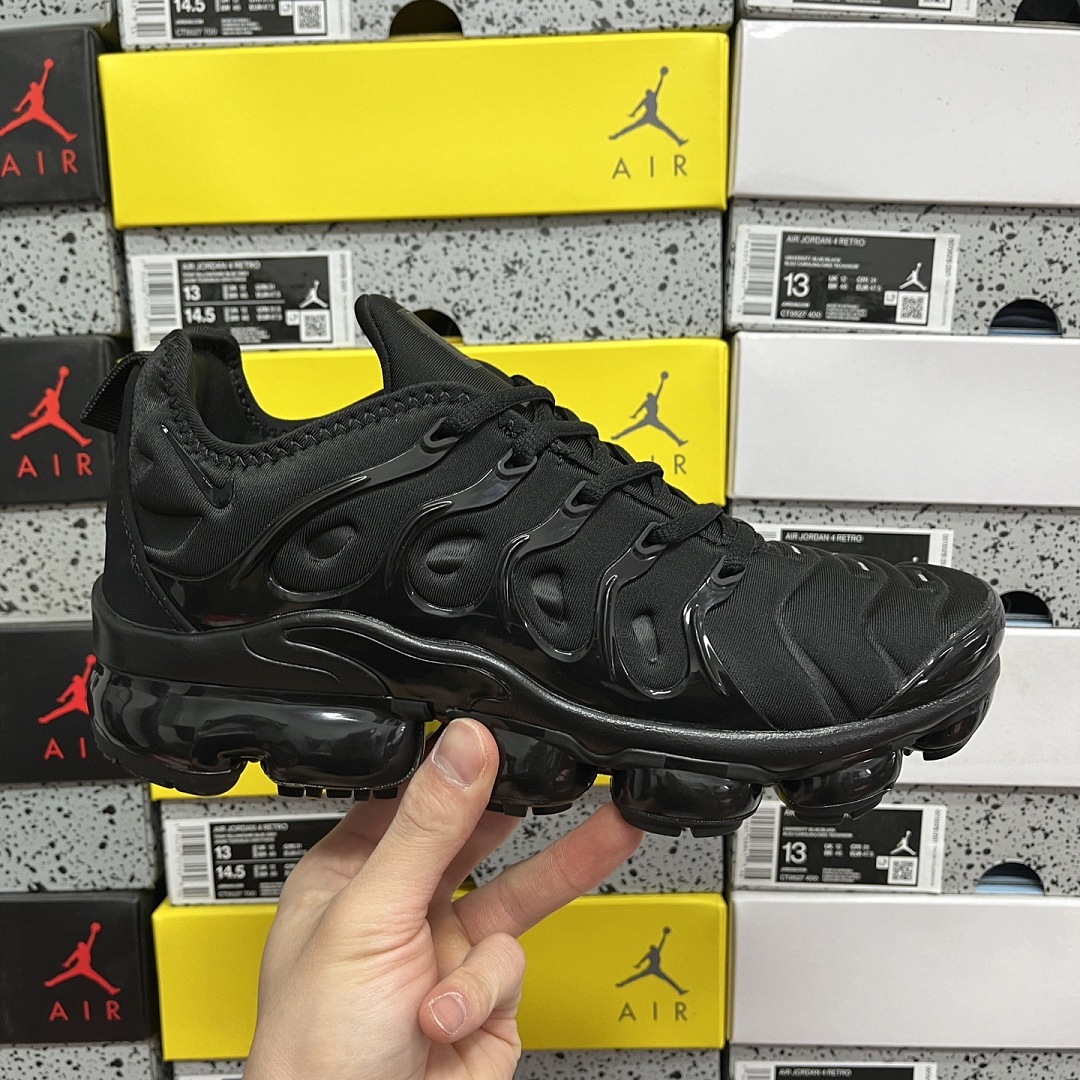 Nike Air VaporMax Plus (Triple Black) - Image 9