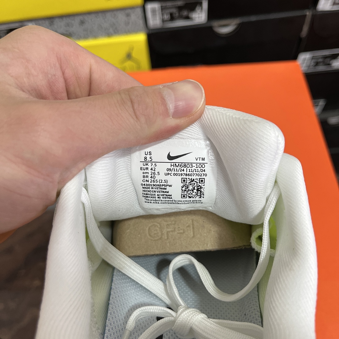 Nike Zoom Vomero - Image 5