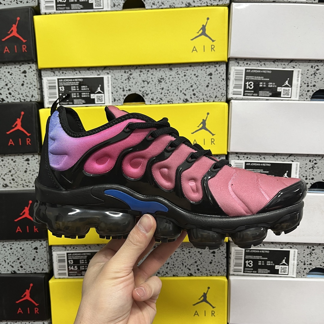Nike Air VaporMax Plus Black Team Red Hyper Violet - Image 8