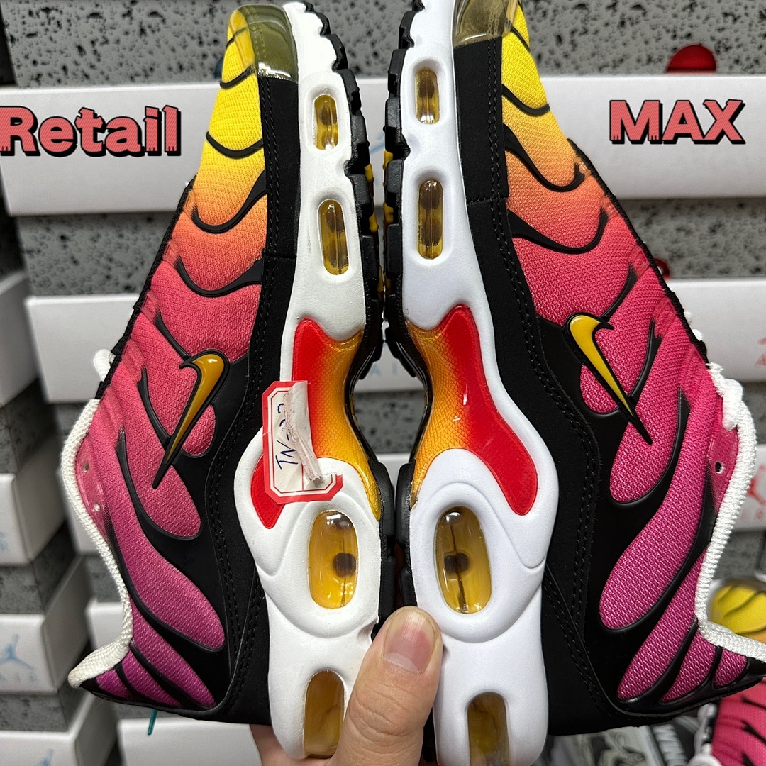 Nike Air Max Plus Yellow Pink Gradient - Image 3