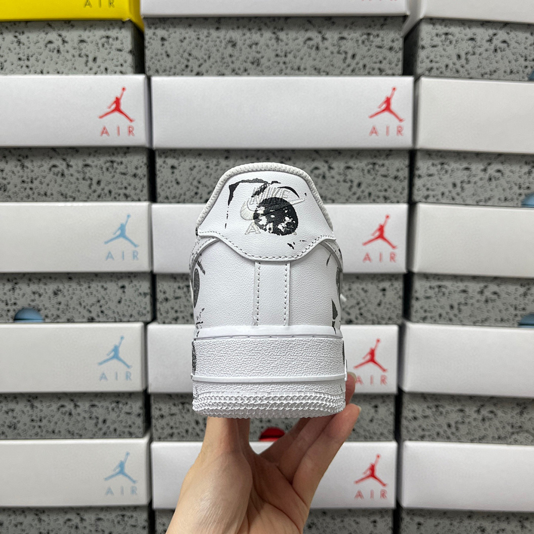 Nike Air Force 1 Low Supreme Comme Des Garcons Shirt CDG (White) - Image 2