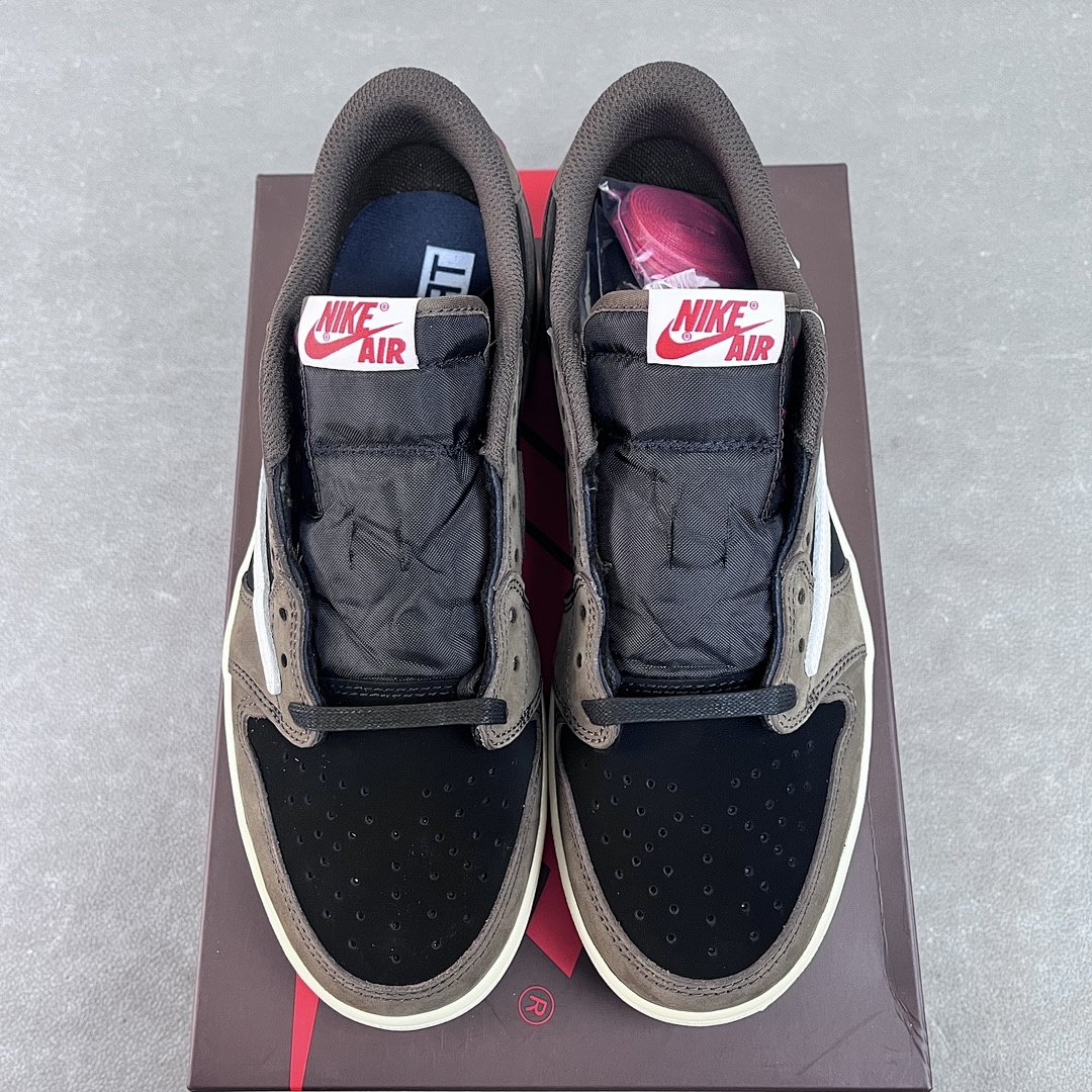 Chanel Travis Scott X Air Jordan 1 Low - Image 4