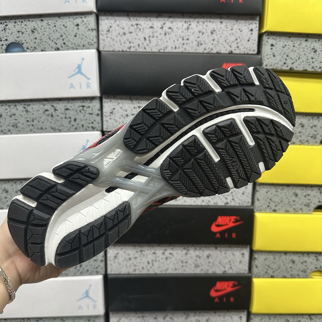 ASICS Gel-Kayano - Image 6