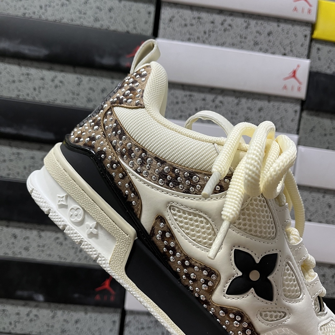 Louis Vuitton Skate Sneaker V3-10 - Image 3