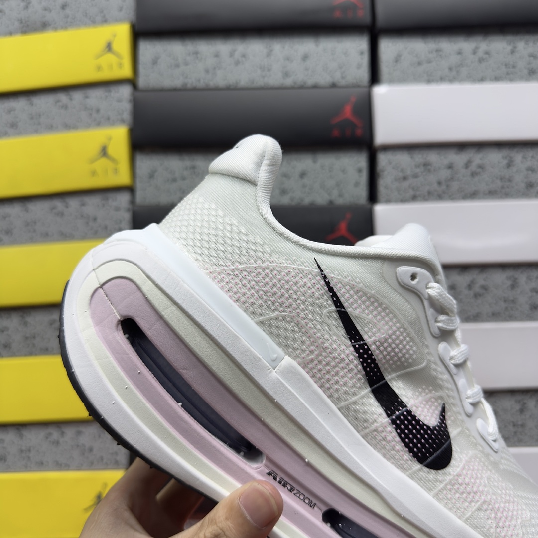 Nike Vomero Premium - Image 5