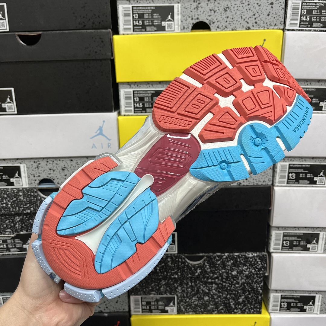 Balenciaga BLCG Runner 7.5 - Image 7