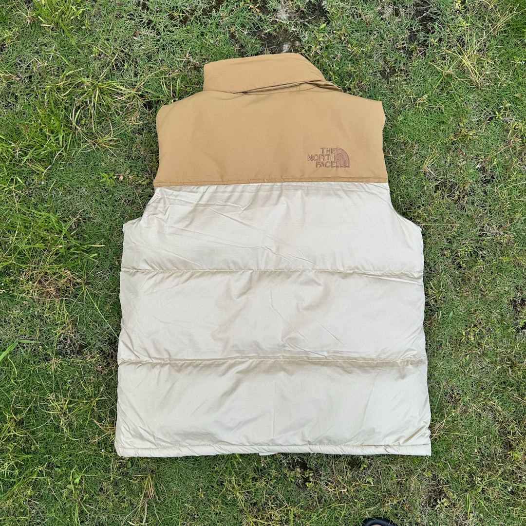 The North Face TNF 1996 Retro Nuptse Vest - Image 4