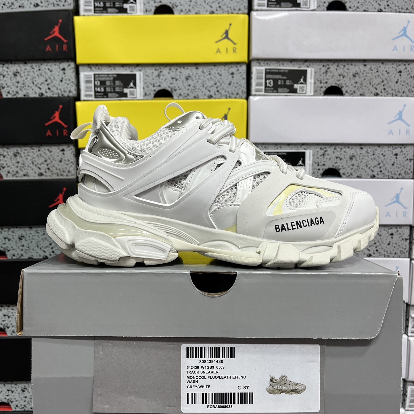 Balenciaga BLCG Track 3.0 - Image 11