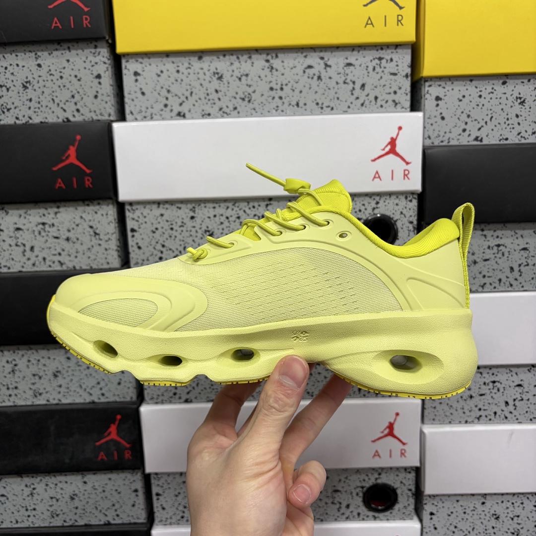 On Running Cloudsolo LOEWE Lime (Green) - Image 9