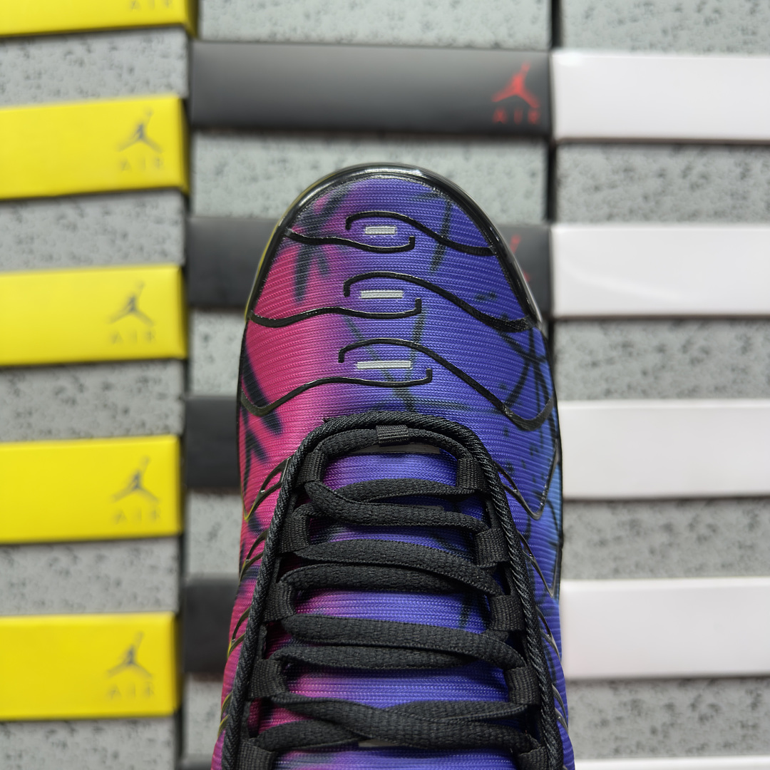 Nike Air Max Plus - Image 6