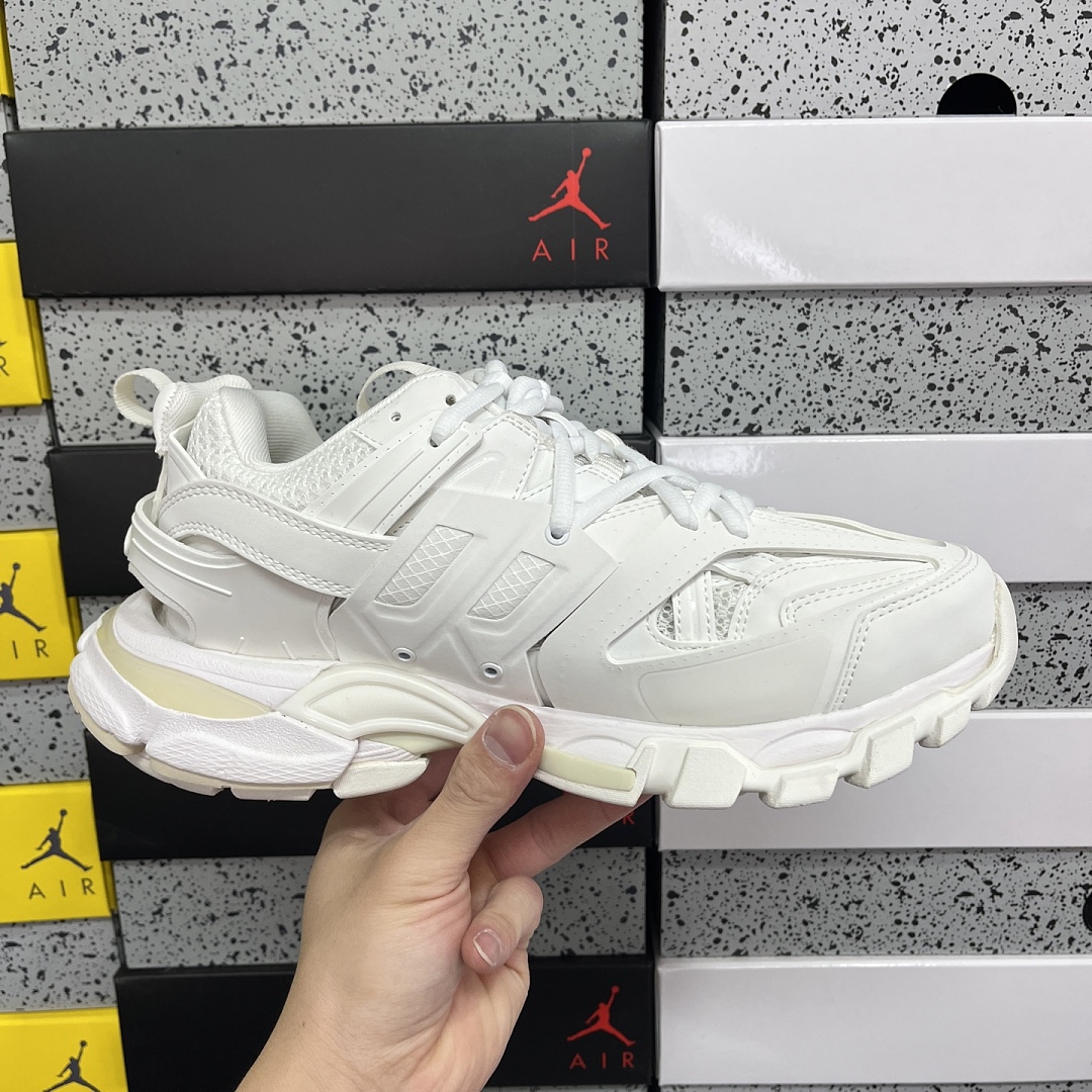 Balenciaga Track - Image 7