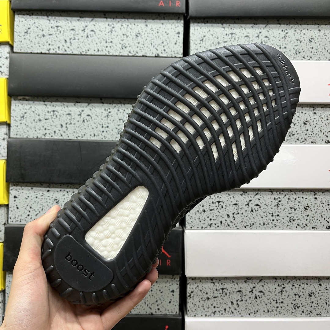 Adidas Yeezy Boost 350 V2 Dazzling (Blue) - Image 4