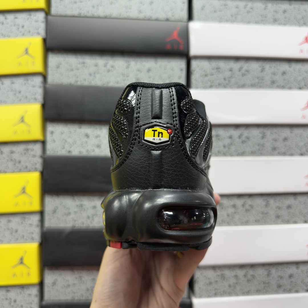 Nike Air Max Plus Metal Mesh (Black Red) - Image 4