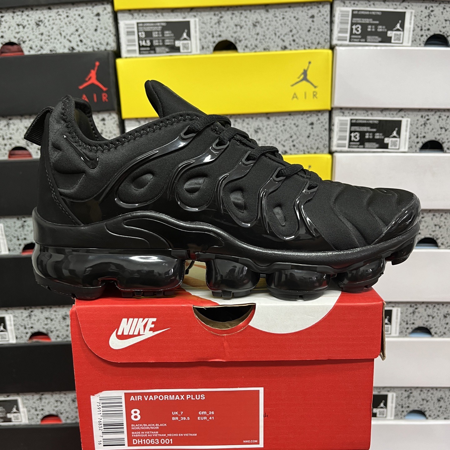 Nike Air VaporMax Plus (Triple Black) - Image 10
