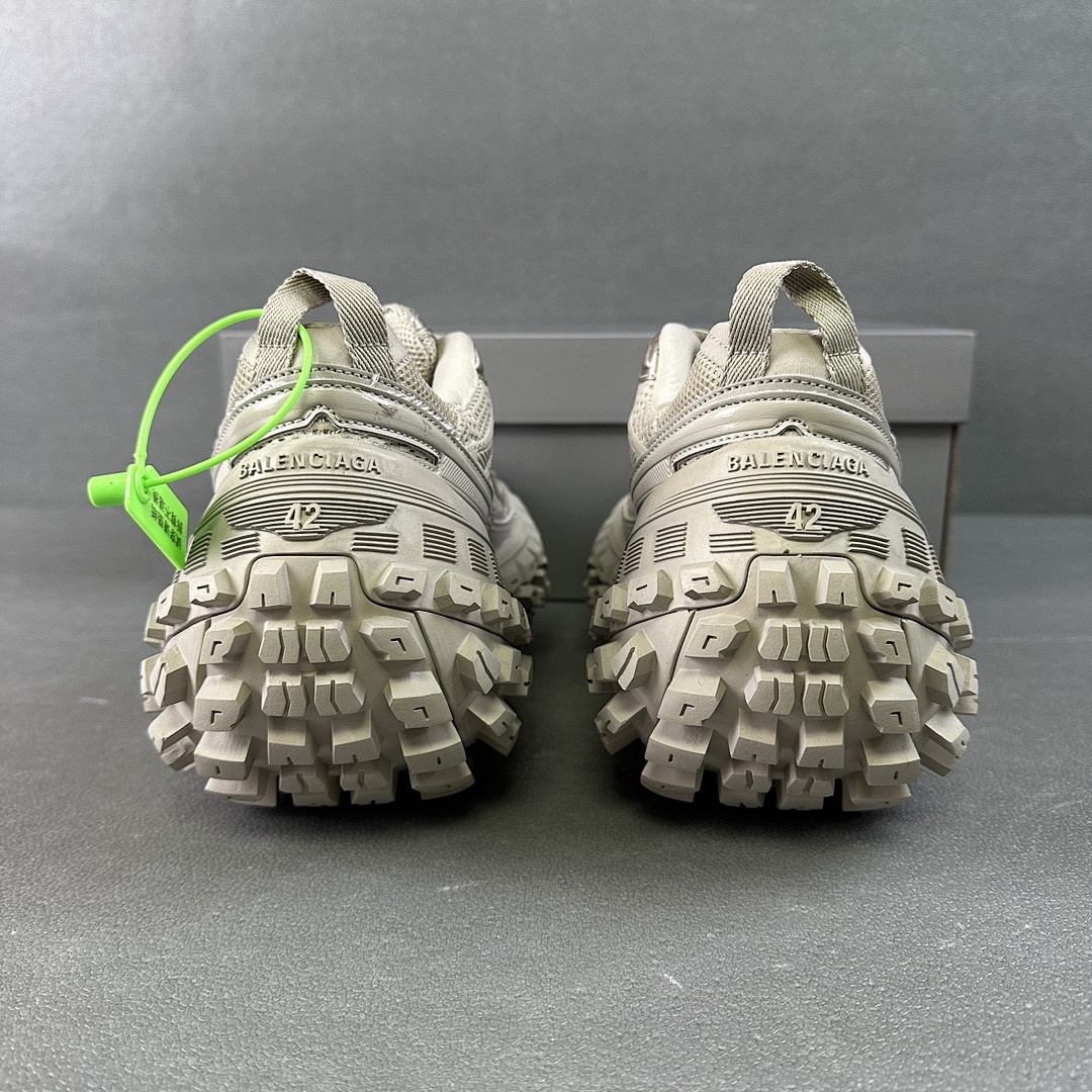 Balenciaga Defender - Image 75