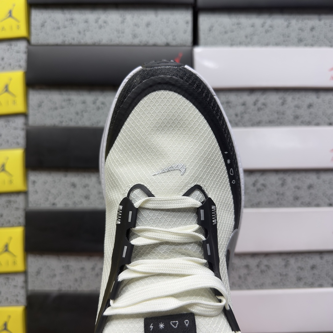 Nike Vomero - Image 7