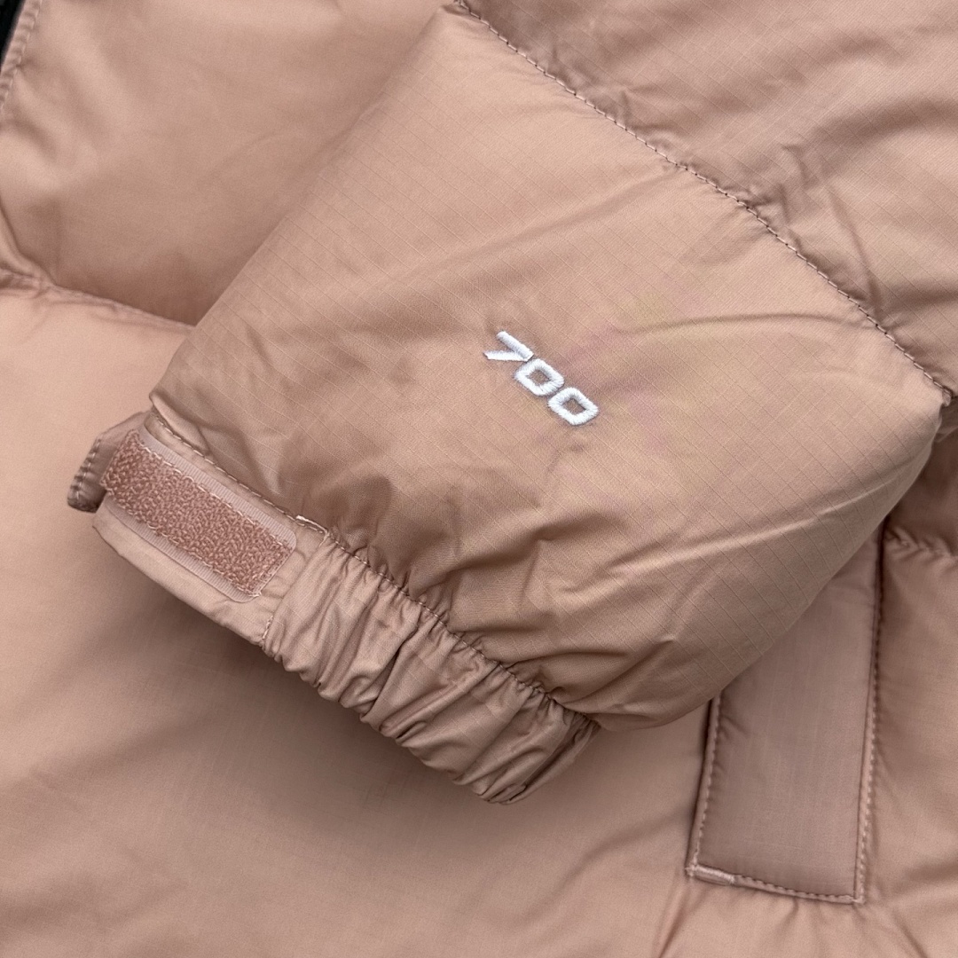 The North Face TNF 1996 Retro Nuptse 700 Fill Packable Jacket - Image 8